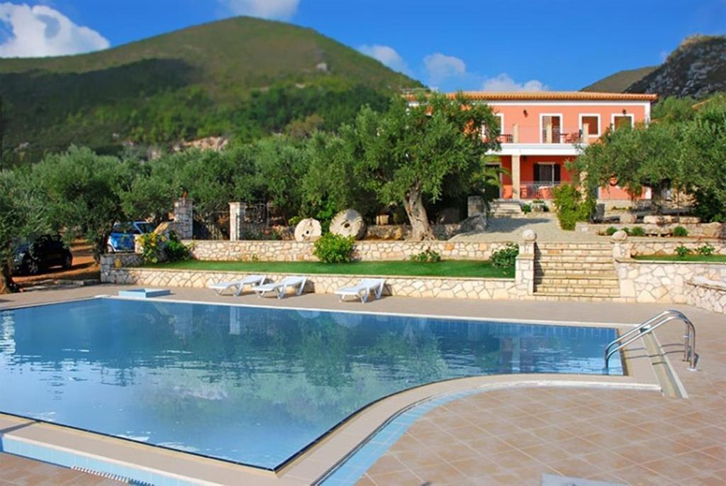 Hotel Anatoli Labreon Agia Marina  Exterior foto