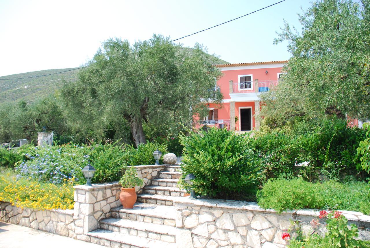 Hotel Anatoli Labreon Agia Marina  Exterior foto