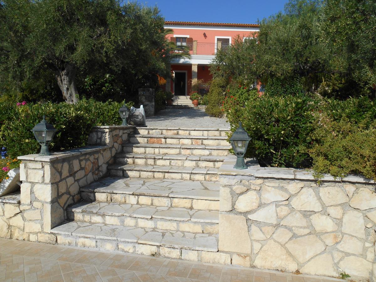 Hotel Anatoli Labreon Agia Marina  Exterior foto